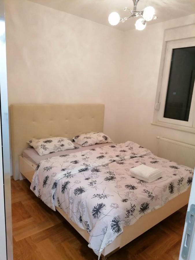 Apartman Venecija Banja Luka Eksteriør billede